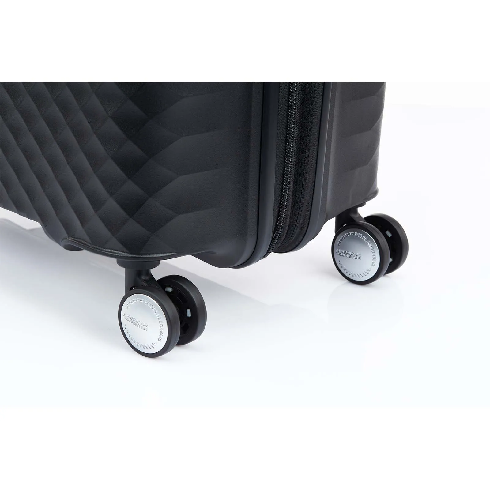 American Tourister Squasem 55cm Carry-On Suitcase Black