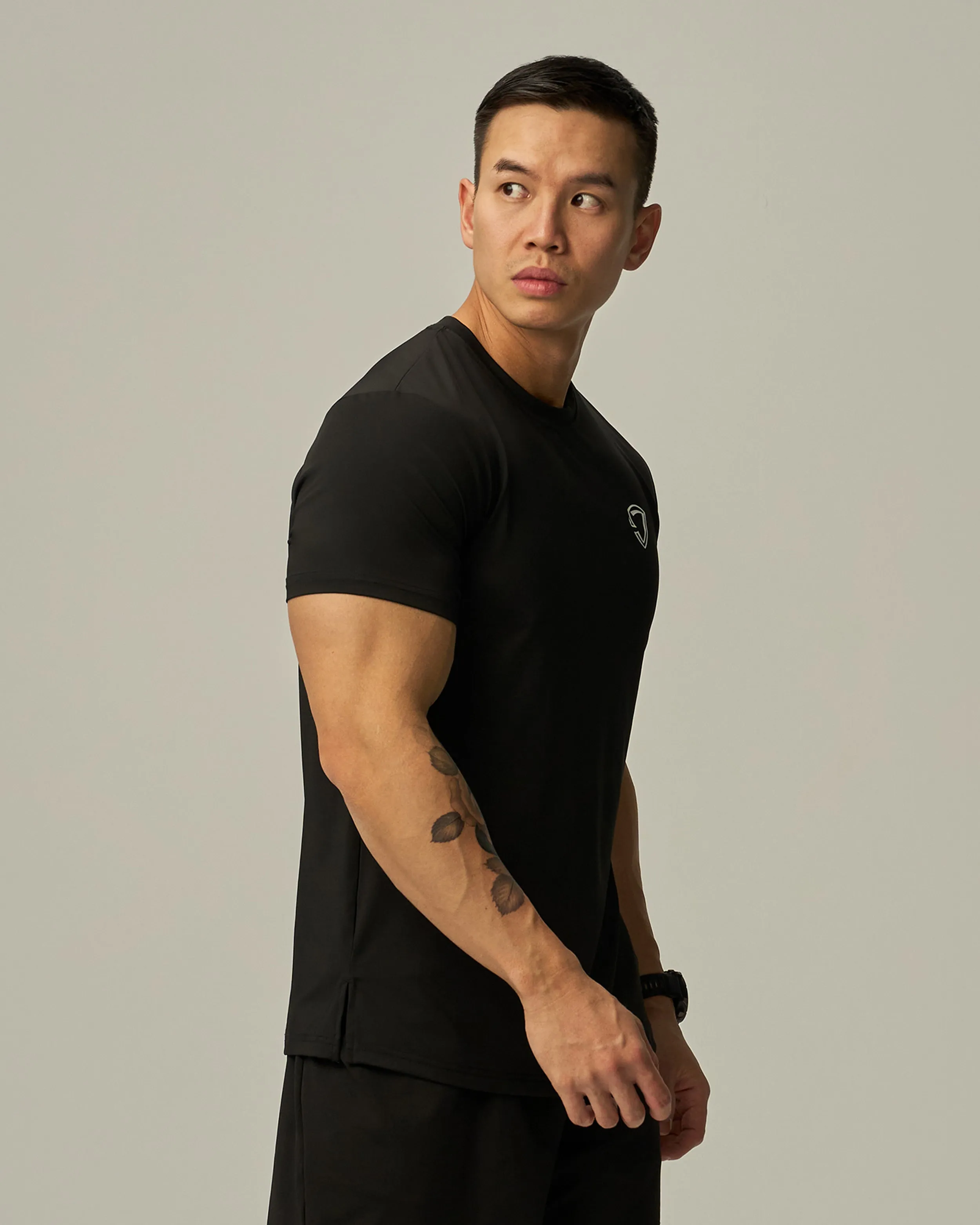 Badge Train Performance Tee