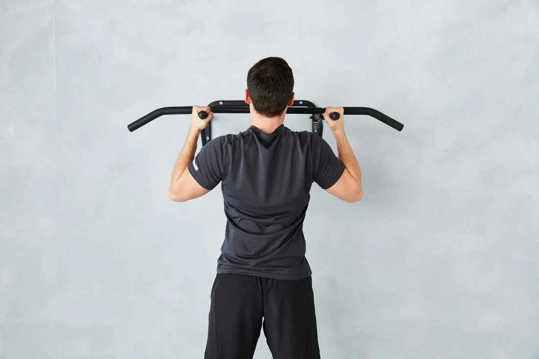 Barre de traction murale repliable