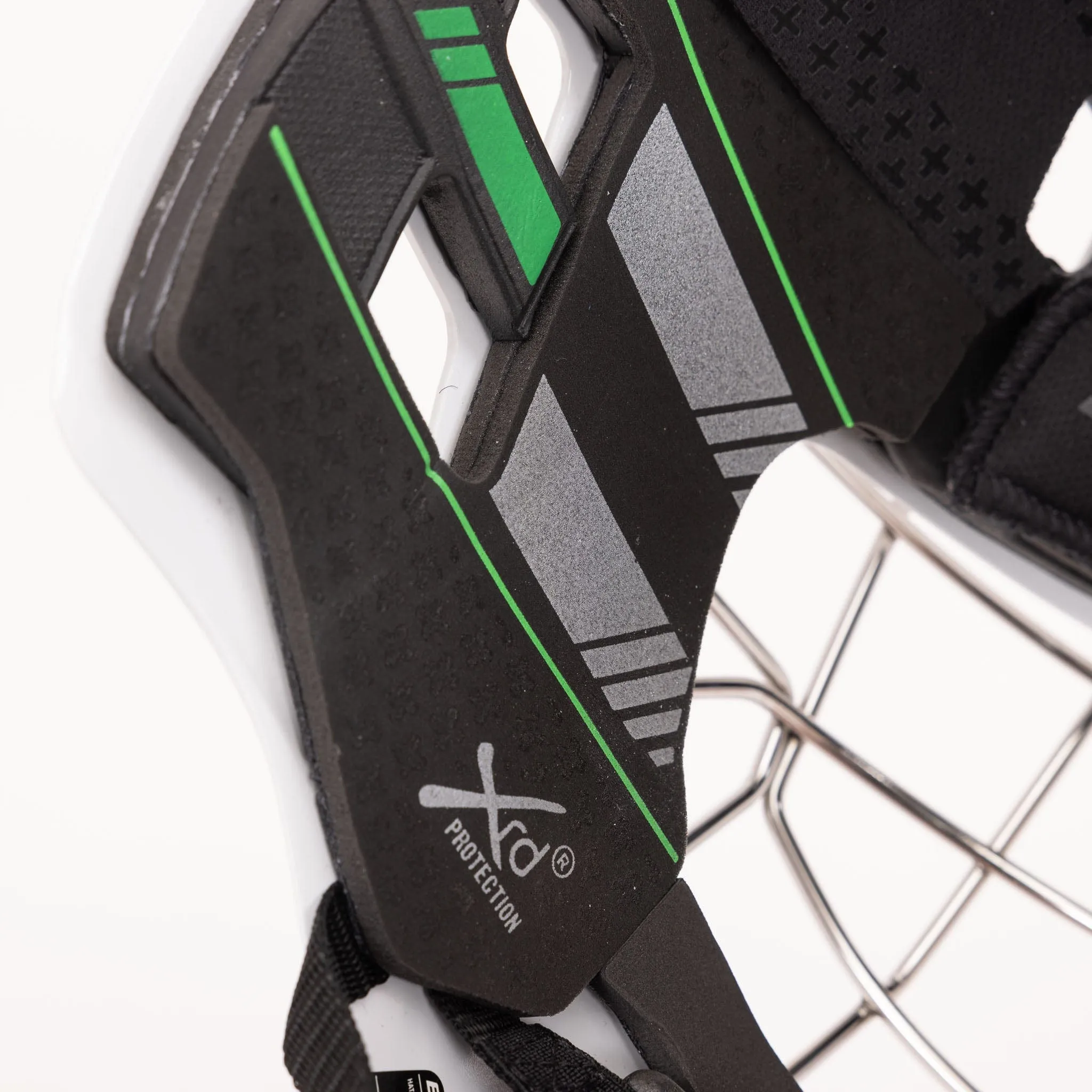 Bauer NME ONE Senior Goalie Mask