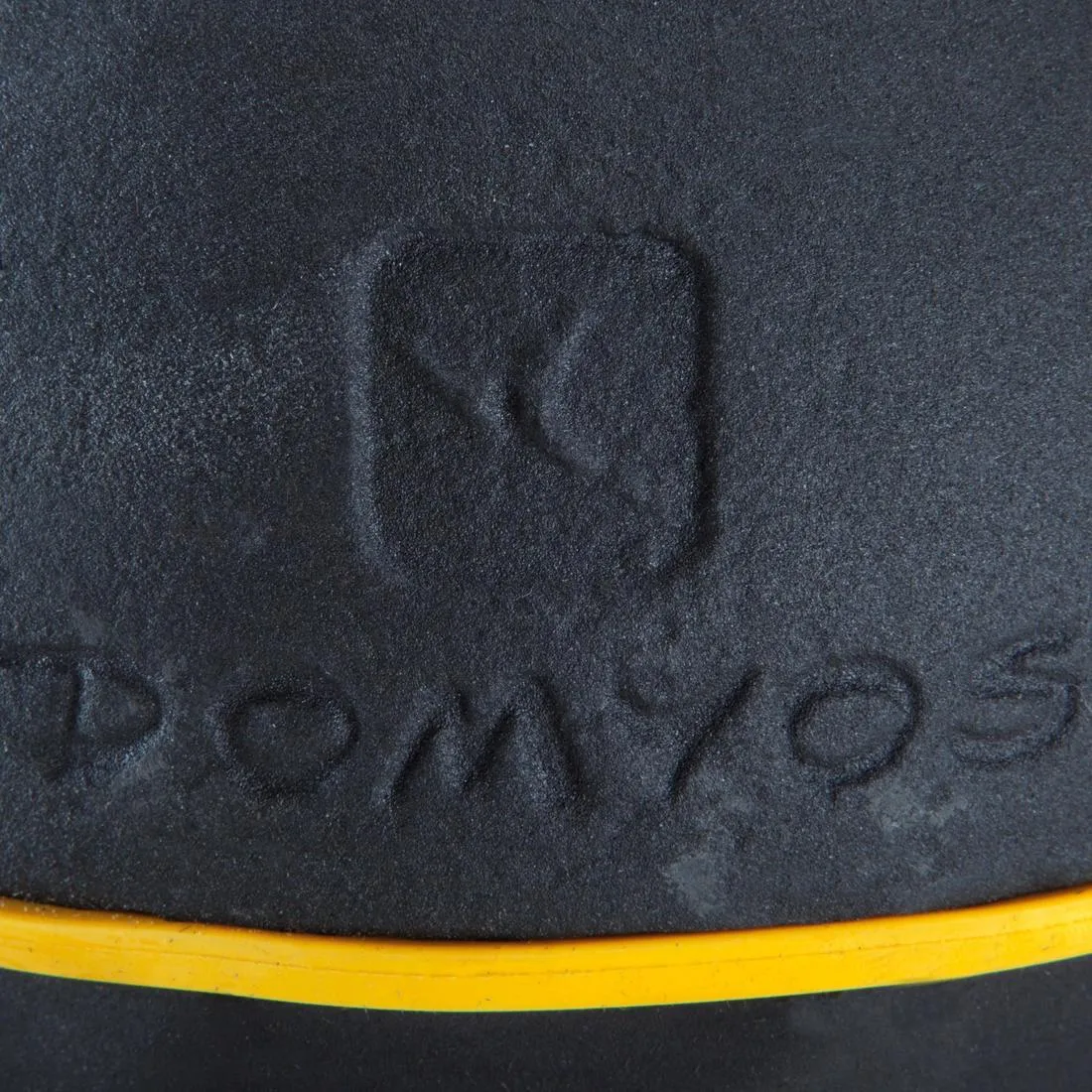 Cast Iron Kettlebell with Rubber Base 12 kg