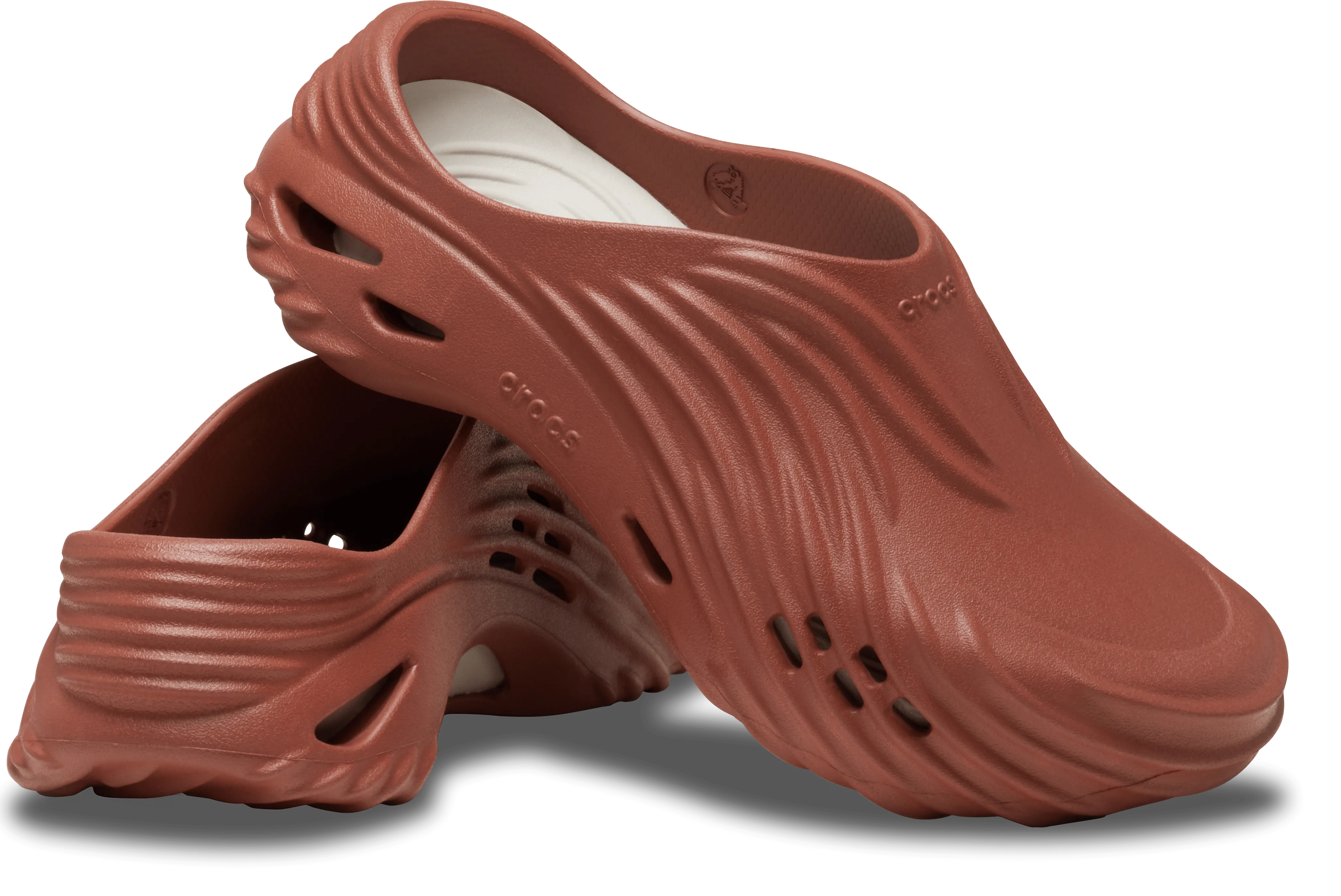 Echo Wave Clog
