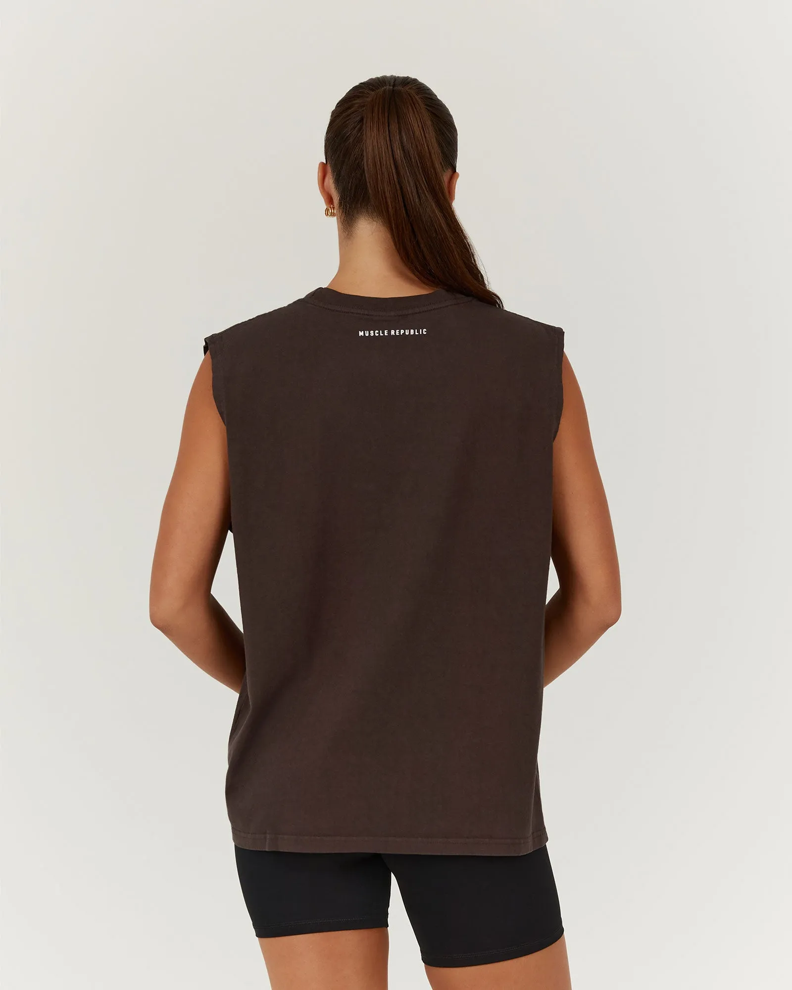 ESSENTIALS TANK - FADED OAK