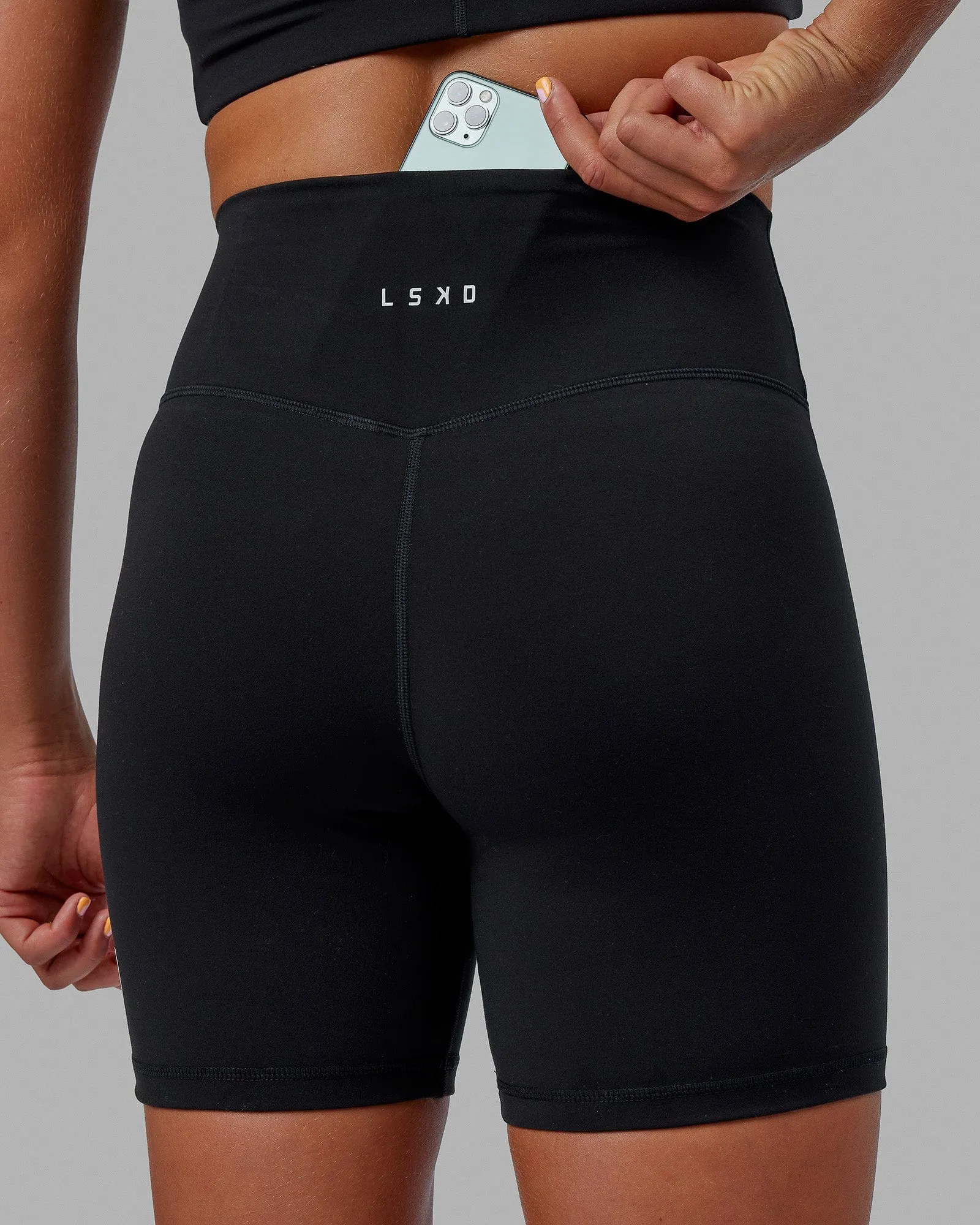 Evolved Mid Short Tights - Black-White