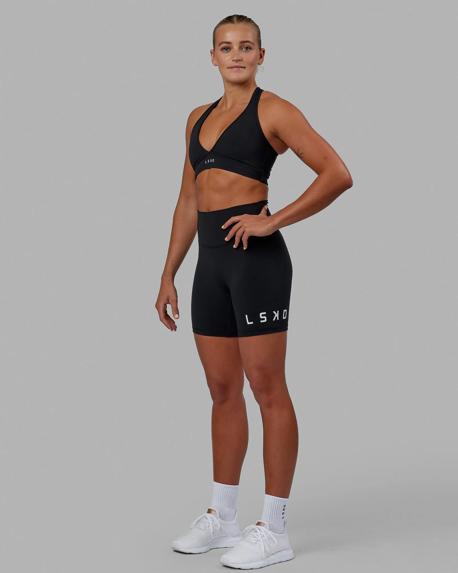 Evolved Mid Short Tights - Black-White