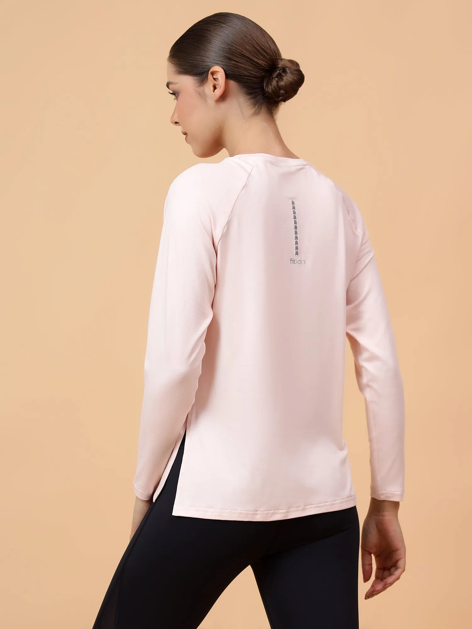 Fitkin Women Light Pink Long-sleeved Side Slit Tshirt