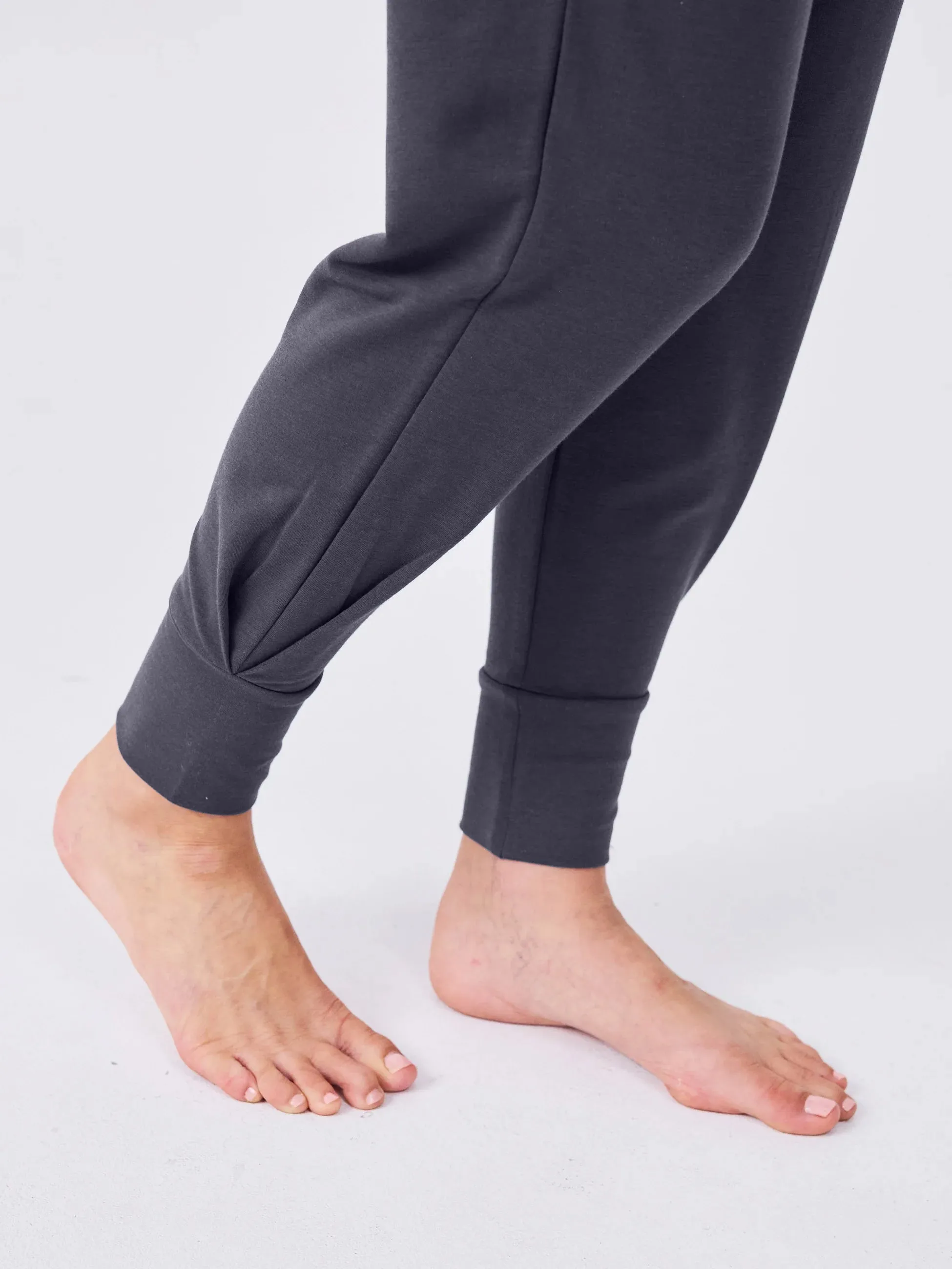 French Terry Side Pleat Jogger Jogger - Charcoal