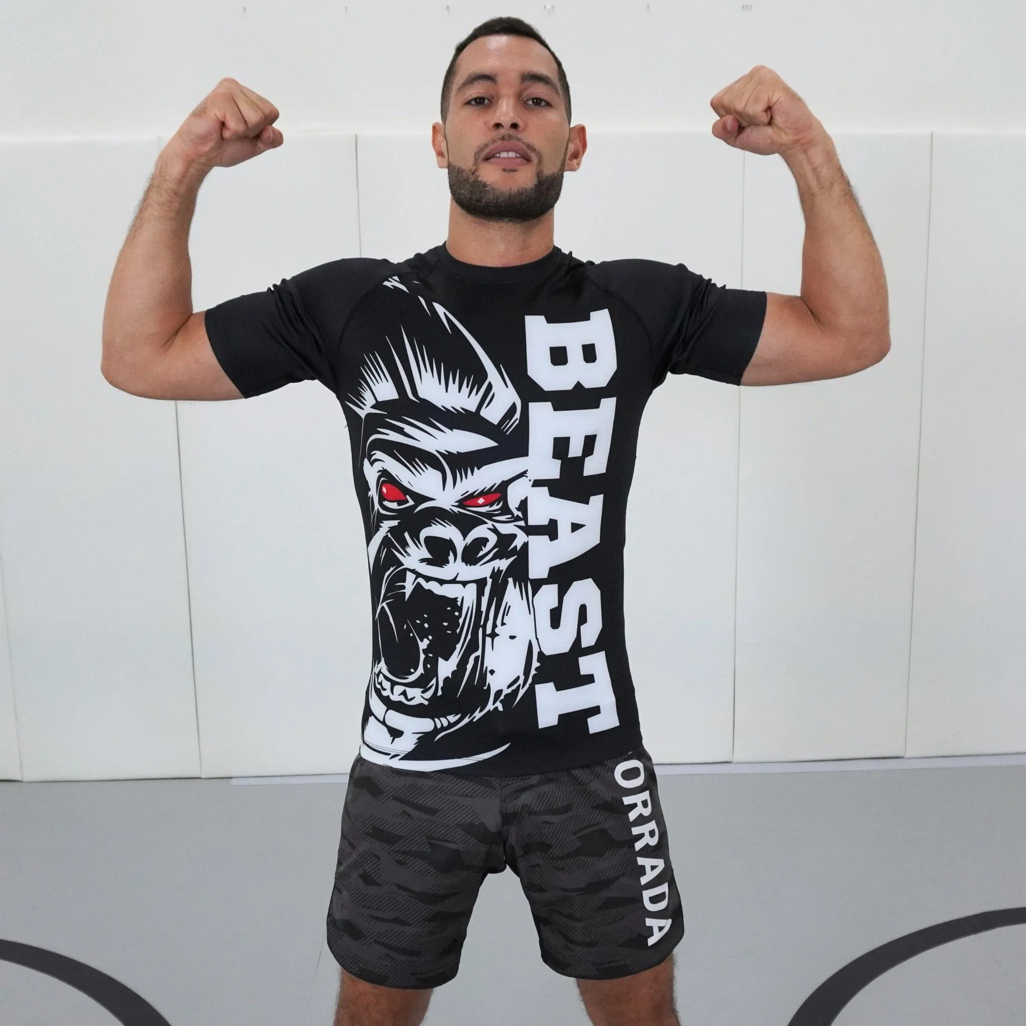 GORILLA BEAST RASH GUARD
