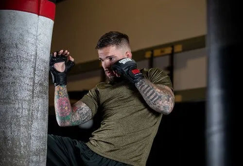 Gorilla Wear Manton MMA Gloves (With Thumb)