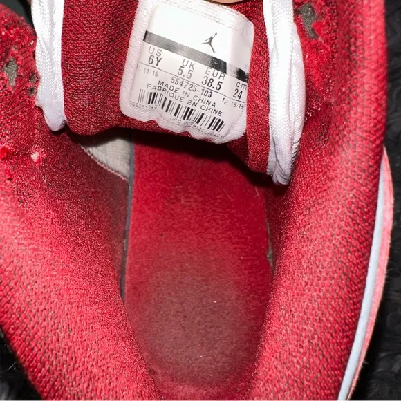 Jordan 1 Mid White Gym Red (GS) shoes