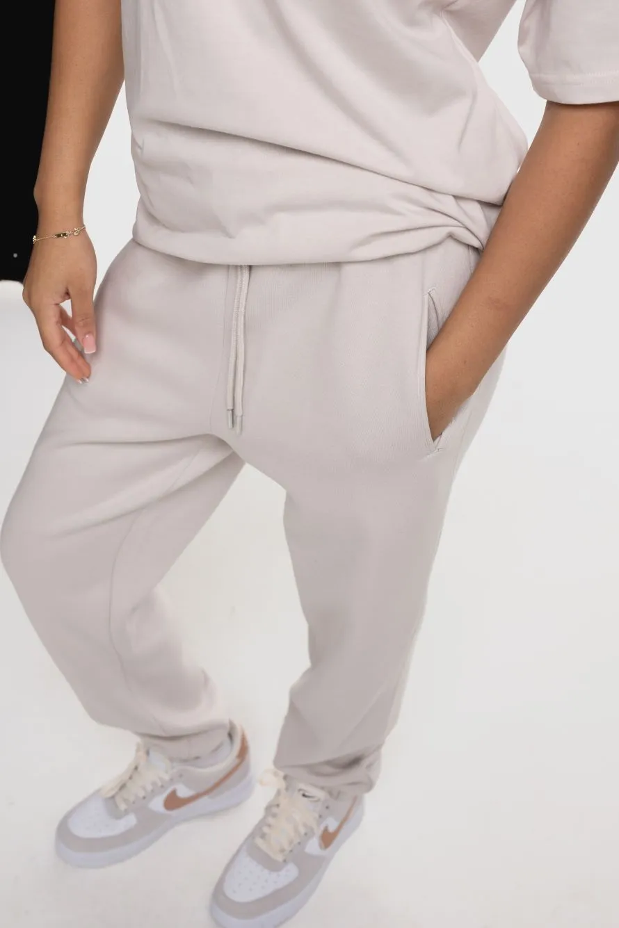 LOUNGE JOGGER - OFF WHITE
