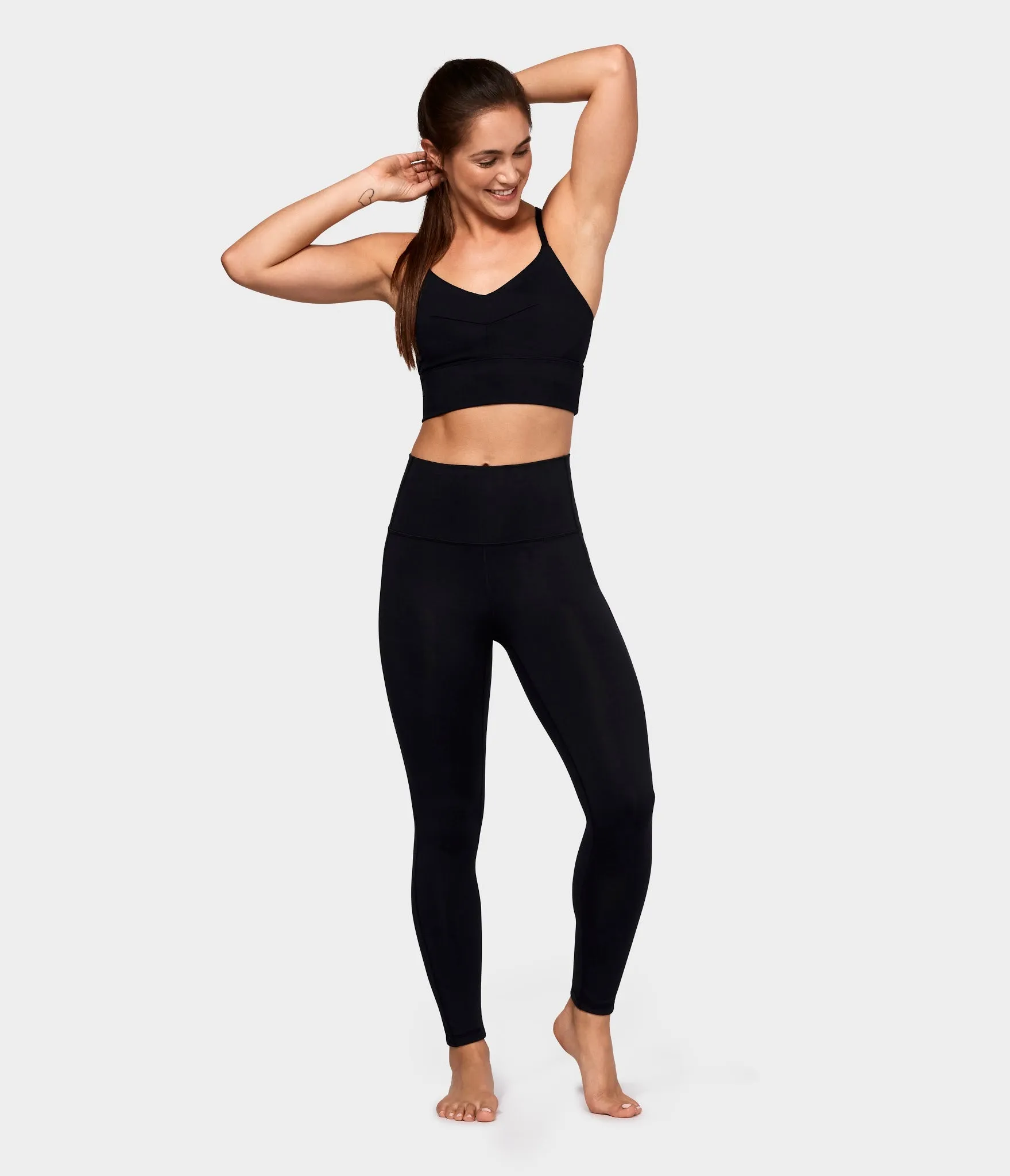 Manduka Apparel - Women's Essential Ankle Legging - Black