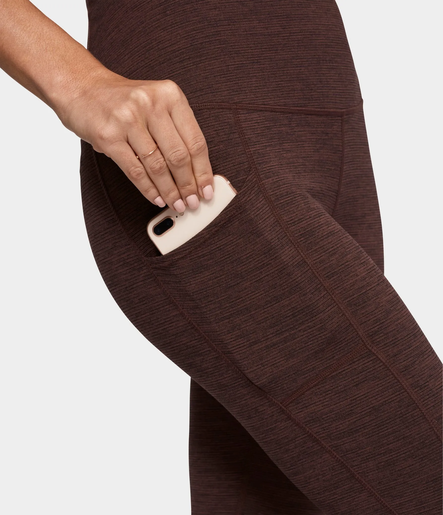 Manduka Apparel - Women's Essential Pocket Legging - Heather Fig