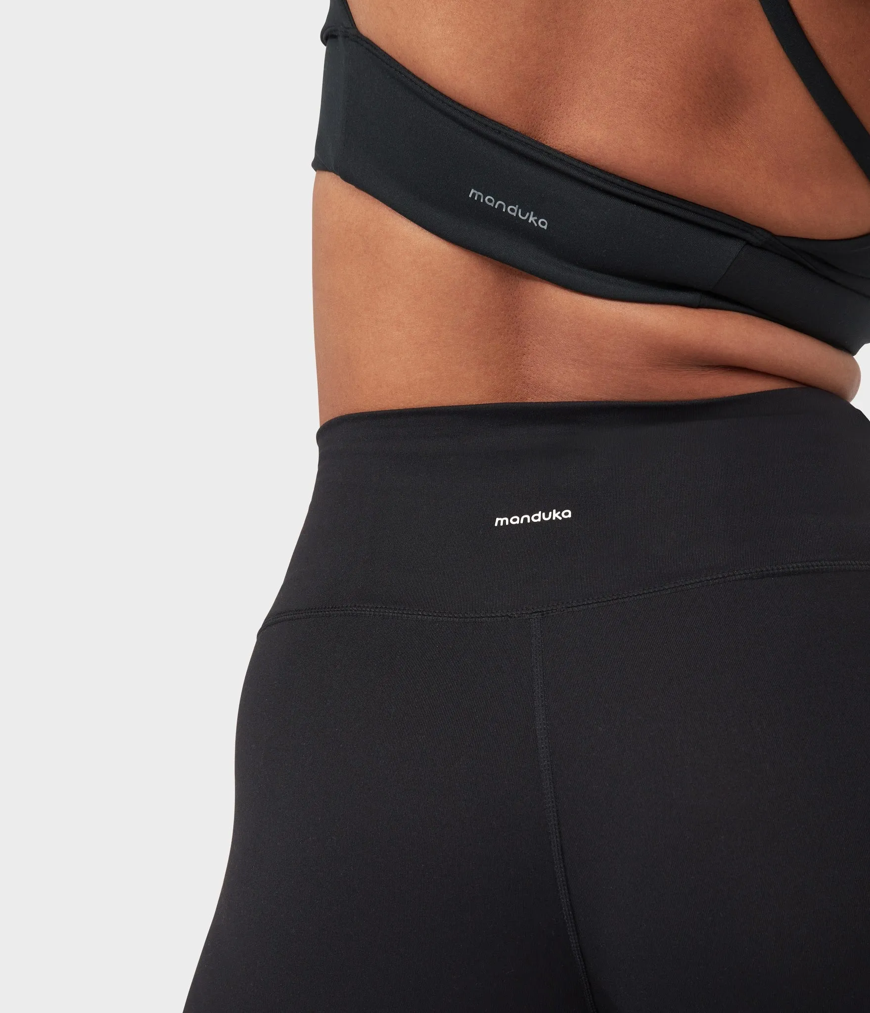Manduka Apparel - Women's Performance Bra - Darted - Black