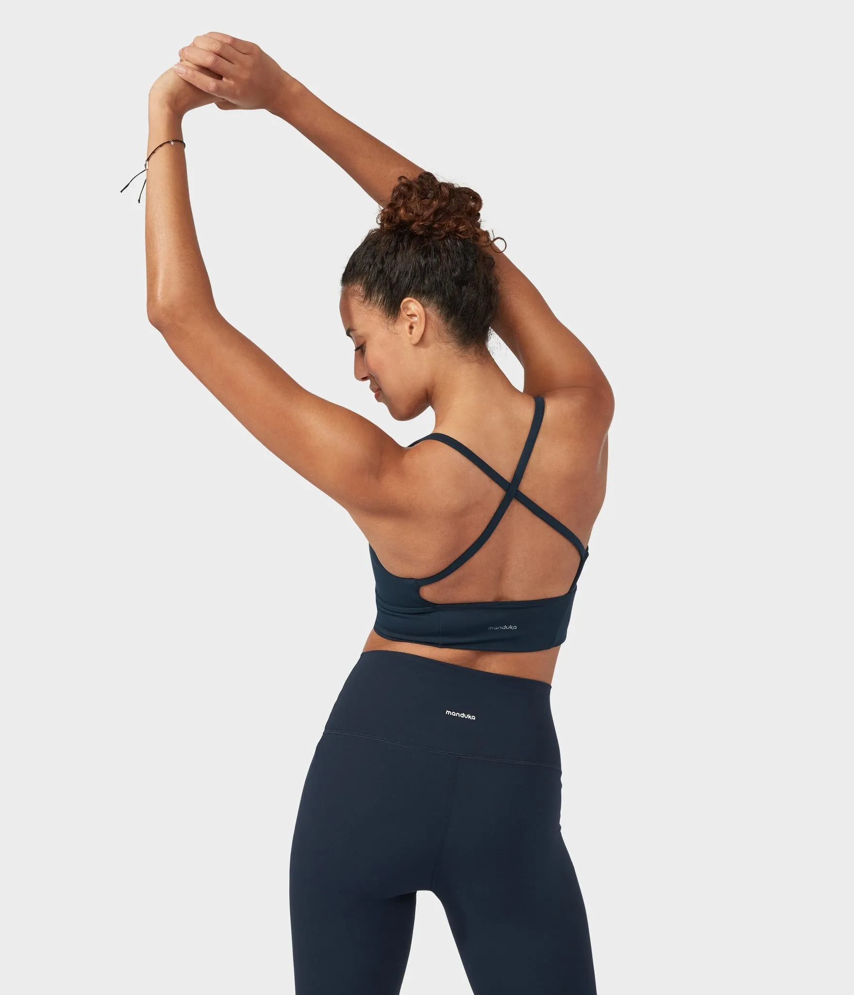 Manduka Apparel - Women's Performance Bra - Darted - Dark Sapphire