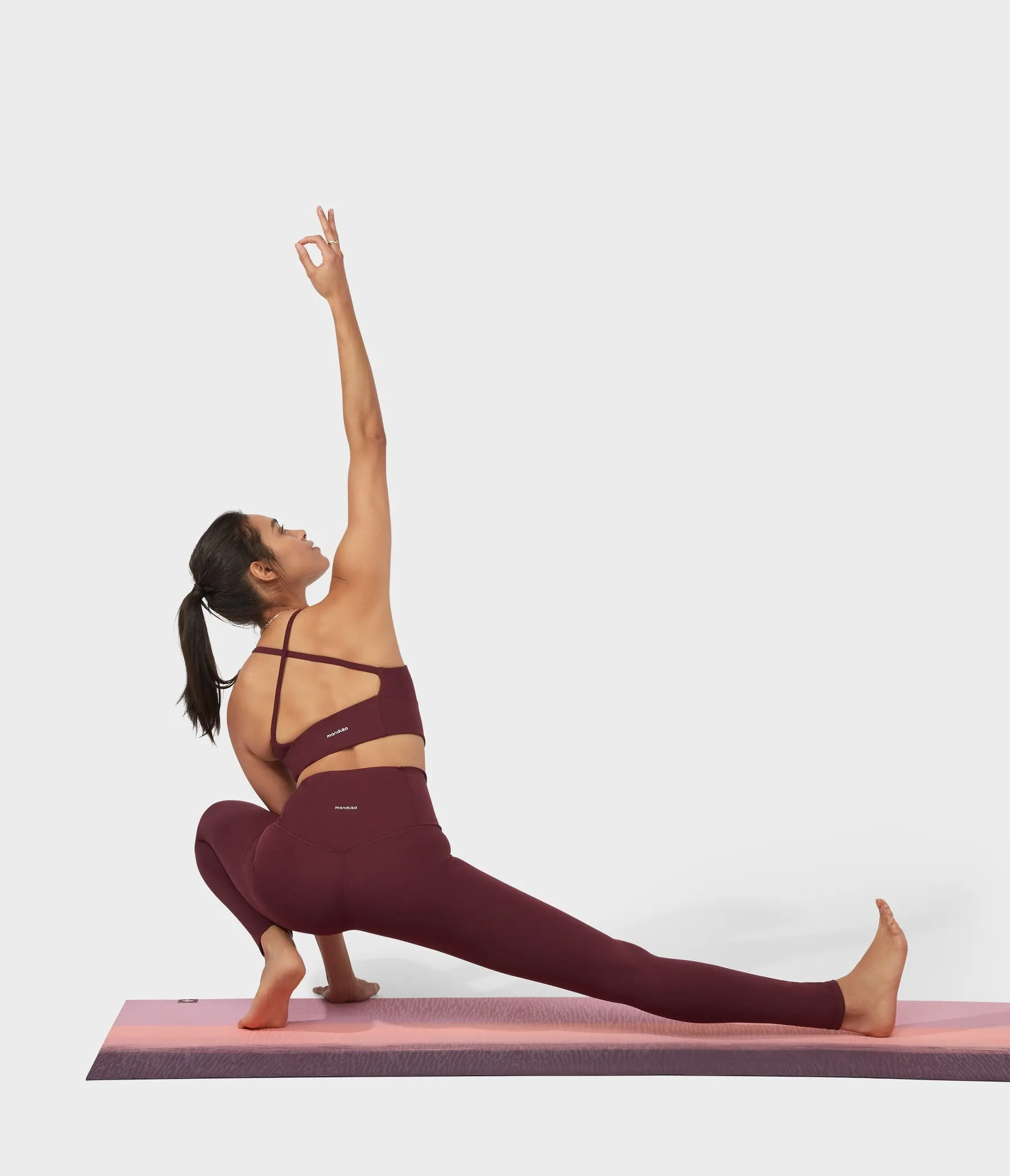 Manduka Apparel - Women's Performance Bra - Darted - Fig