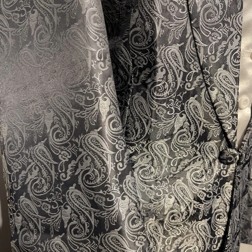 New MTC Silver Paisley Daycoat