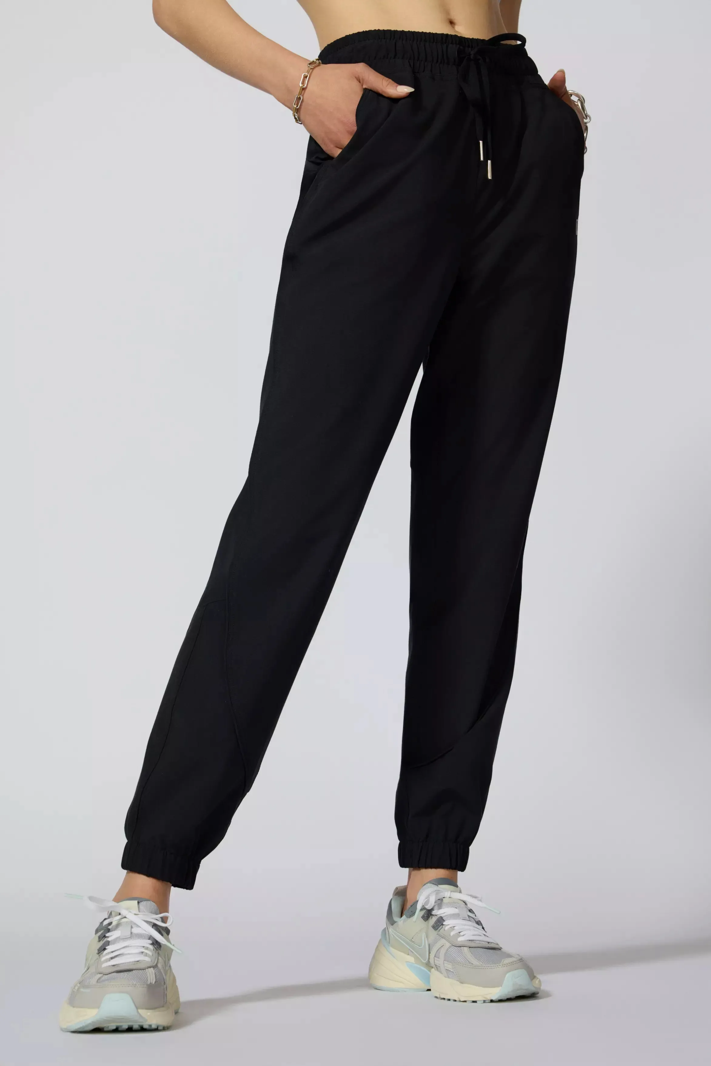 Rove Jogger - Black