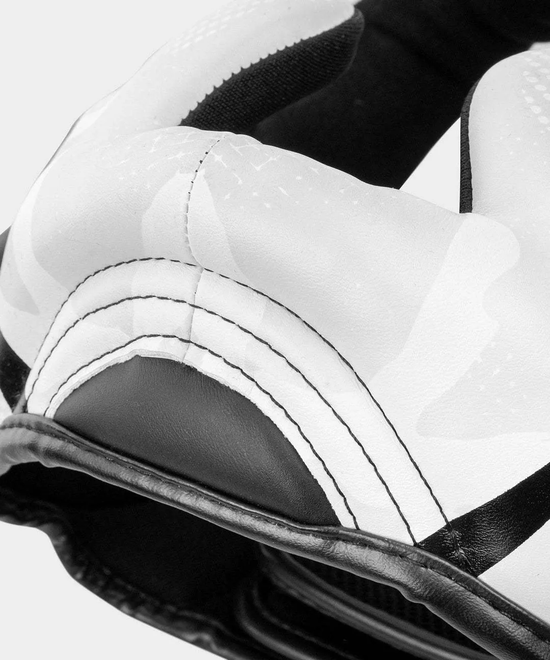 Venum® Elite Boxing Headgear