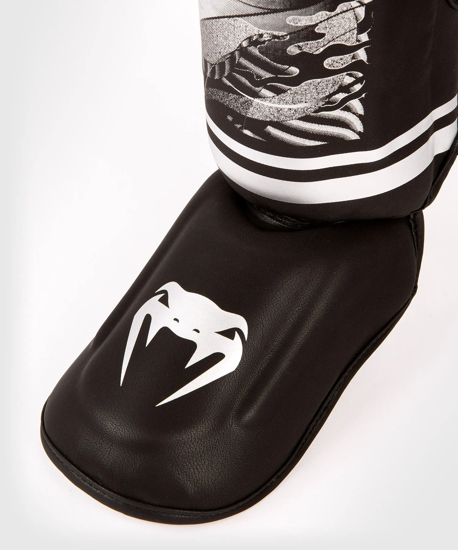 Venum YKZ21 Shin Guards - For Kids - Black/White
