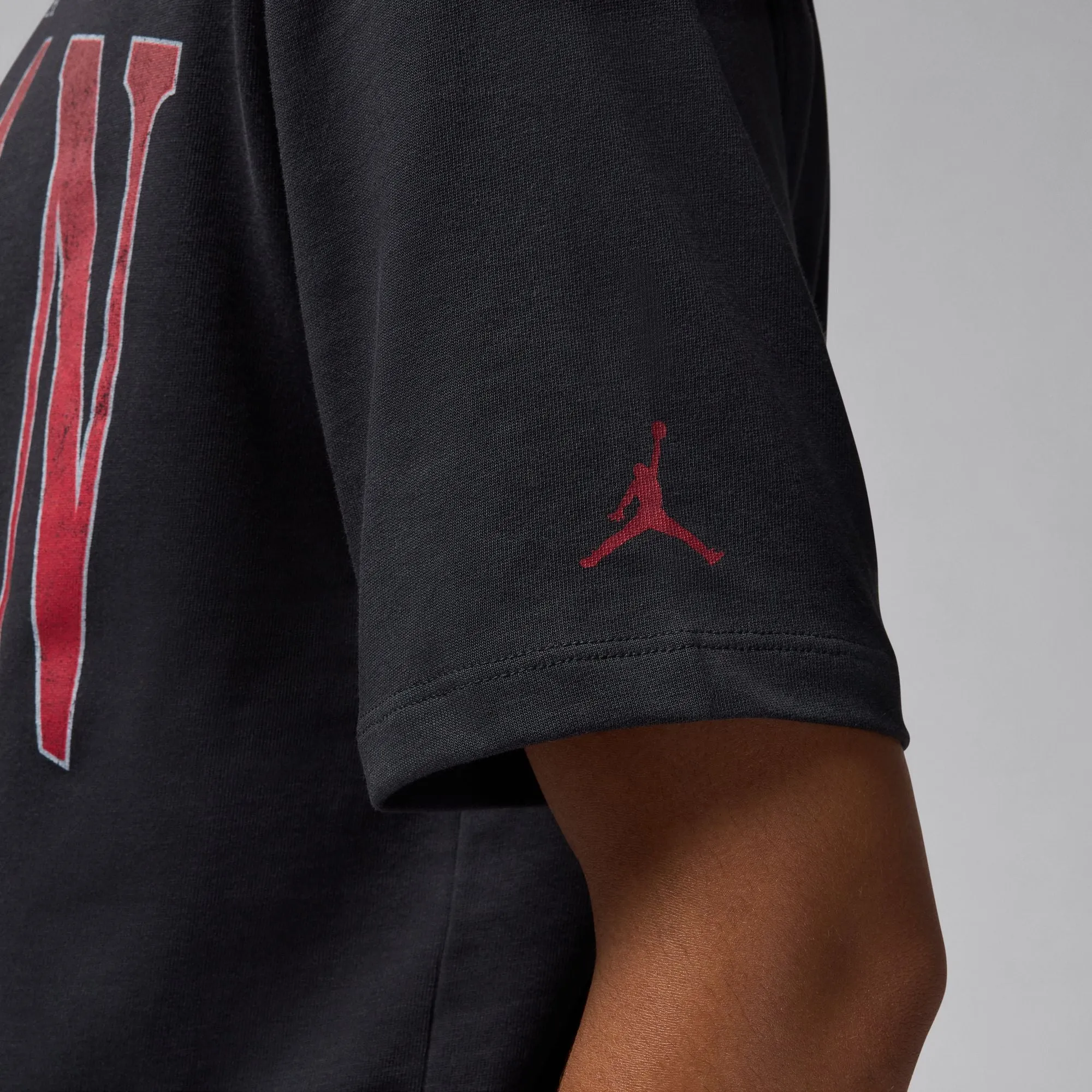 Womens Jordan (Her)itag T-Shirt 'Off Noir/Gym Red'
