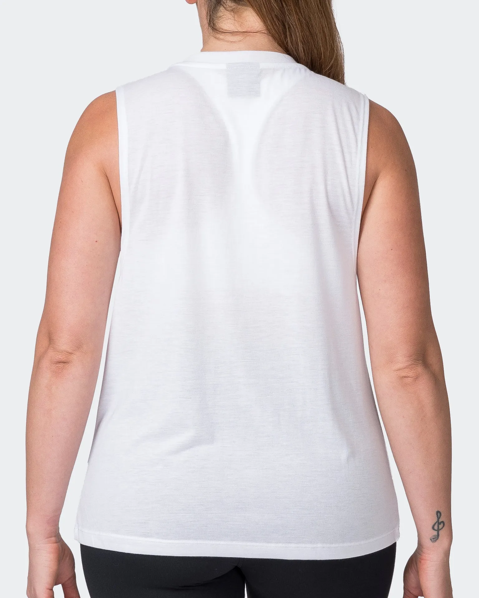 Worldwide Drop Arm Tank - White